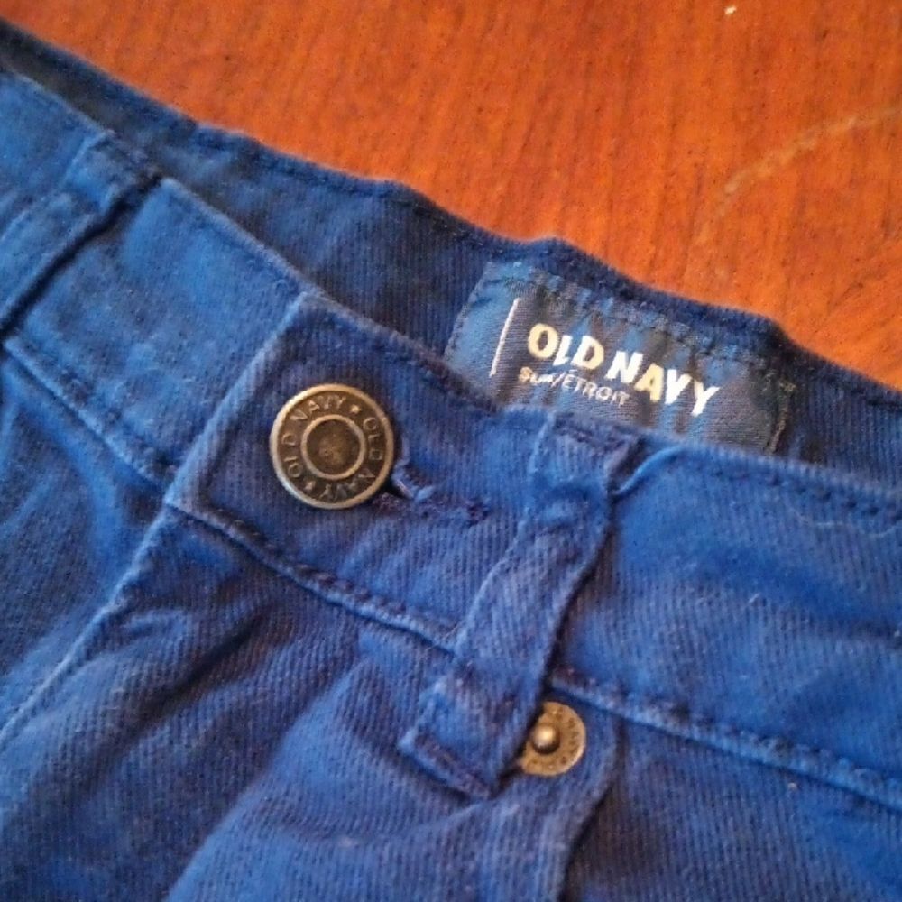 Old Navy Jeans - Size: 12Reg.  (1105) - Picture 3 of 5